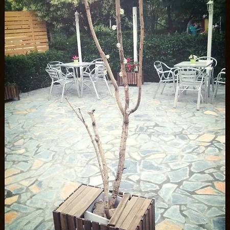 Garden Отель