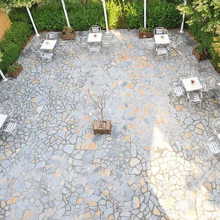 Garden * Gjirokastër
